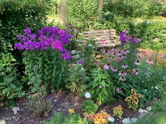 21 Fox Hollow Lane, Queensbury, NY 12804