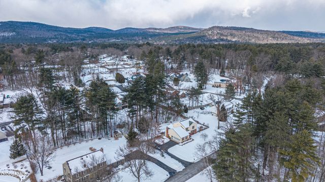 21 Fox Hollow Lane, Queensbury, NY 12804