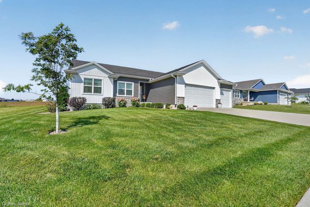 5017 Cohen Court, Cedar Falls, IA 50613
