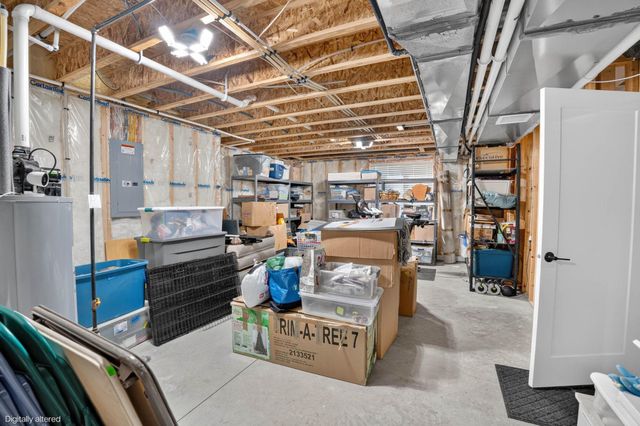 5017 Cohen Court, Cedar Falls, IA 50613