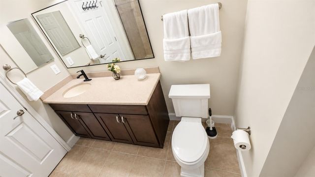 7919 LIMESTONE LANE 13-204, Sarasota, FL 34233