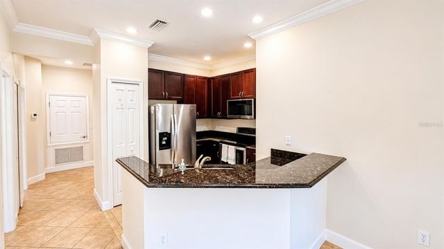 7919 LIMESTONE LANE 13-204, Sarasota, FL 34233