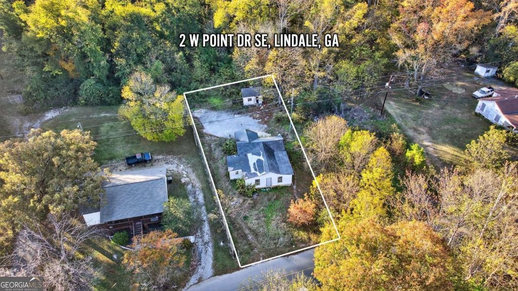 2 W Point Drive SE, Lindale, GA 30147