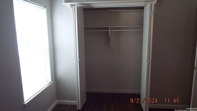 8003 Riata Ave, San Antonio, TX 78227