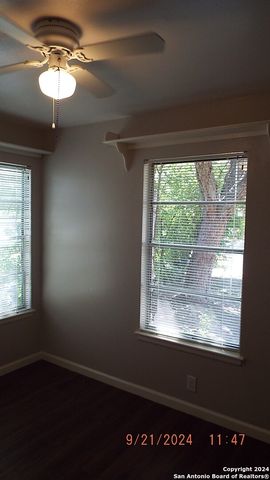 8003 Riata Ave, San Antonio, TX 78227