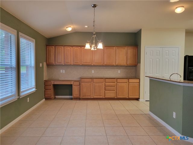 314 Crowfoot Drive, Harker Heights, TX 76548