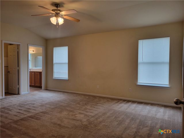 314 Crowfoot Drive, Harker Heights, TX 76548