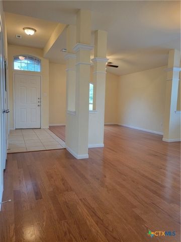 314 Crowfoot Drive, Harker Heights, TX 76548