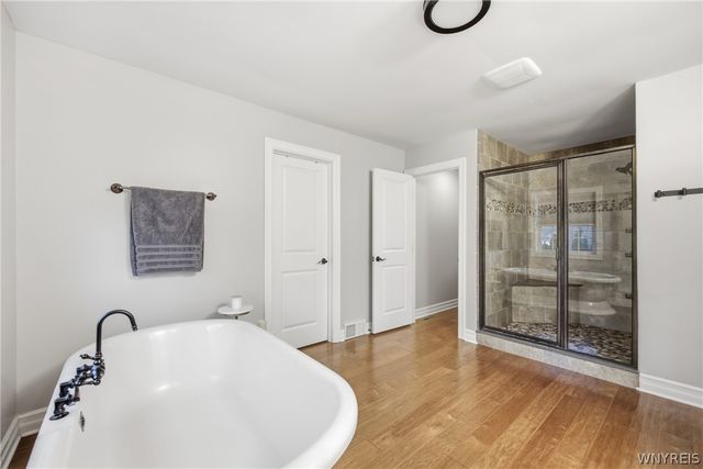 3418 Ashwood Drive, Wheatfield, NY 14120