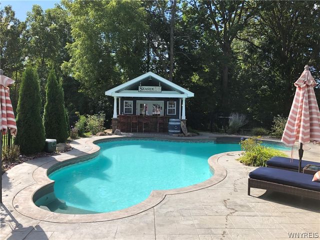 3418 Ashwood Drive, Wheatfield, NY 14120