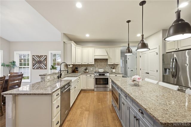 3418 Ashwood Drive, Wheatfield, NY 14120