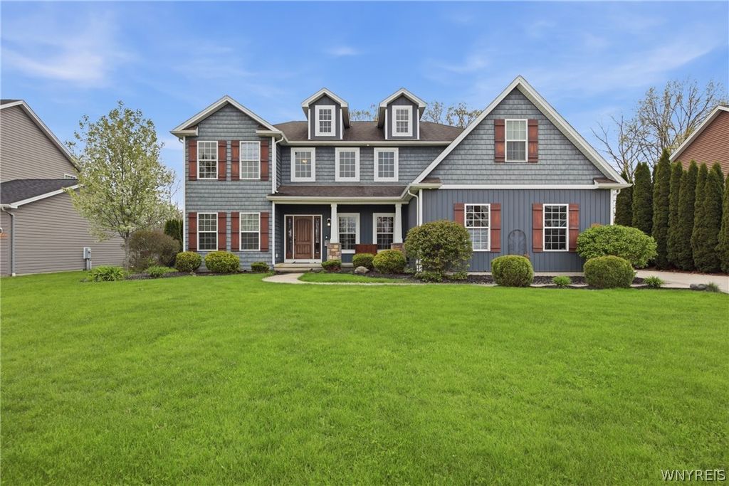 3418 Ashwood Drive, Wheatfield, NY 14120