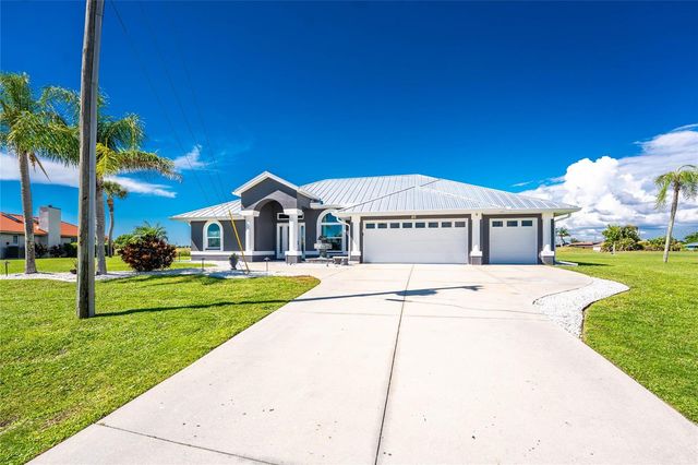 20 BUNKER TERRACE, Rotonda West, FL 33947
