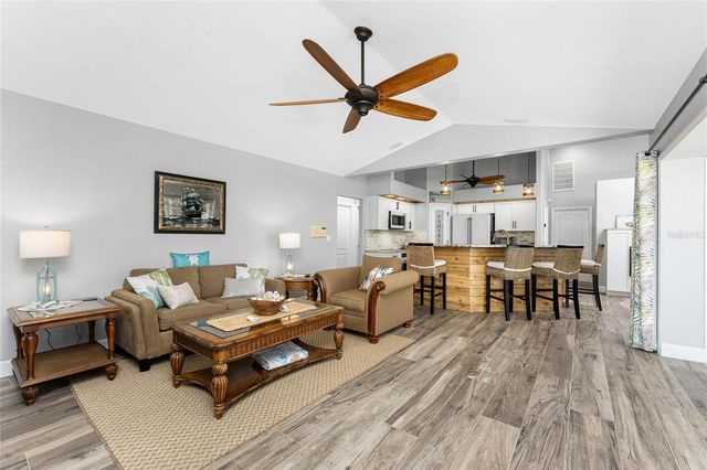 20 BUNKER TERRACE, Rotonda West, FL 33947