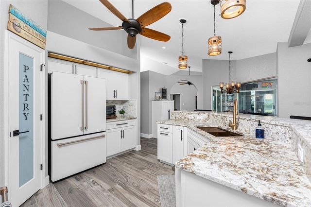 20 BUNKER TERRACE, Rotonda West, FL 33947