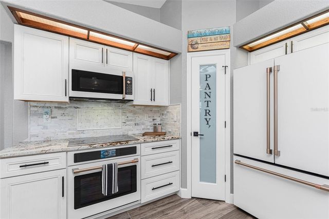 20 BUNKER TERRACE, Rotonda West, FL 33947