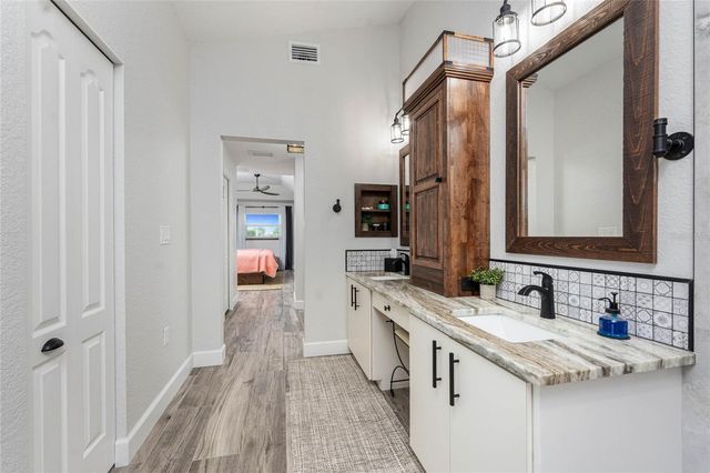 20 BUNKER TERRACE, Rotonda West, FL 33947