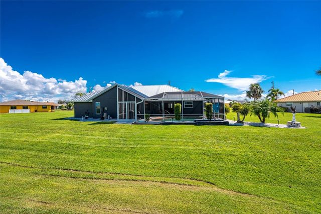 20 BUNKER TERRACE, Rotonda West, FL 33947