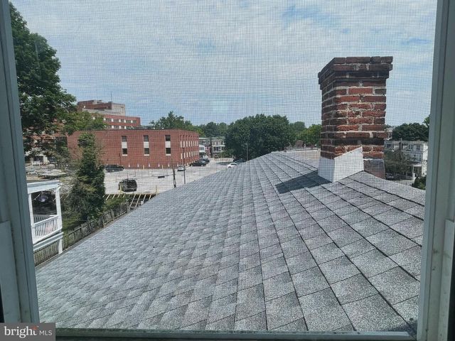 649-651 W CHESTNUT ST, Lancaster, PA 17603
