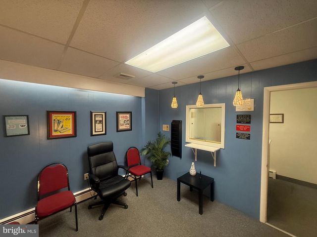 649-651 W CHESTNUT ST, Lancaster, PA 17603