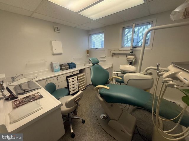 649-651 W CHESTNUT ST, Lancaster, PA 17603