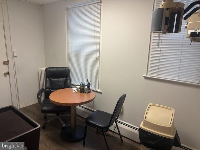 649-651 W CHESTNUT ST, Lancaster, PA 17603