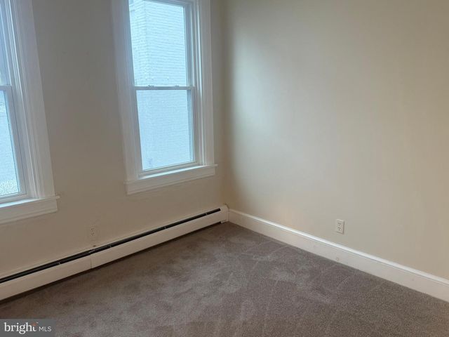 649-651 W CHESTNUT ST, Lancaster, PA 17603