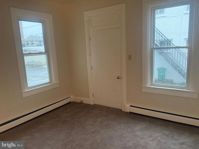 649-651 W CHESTNUT ST, Lancaster, PA 17603