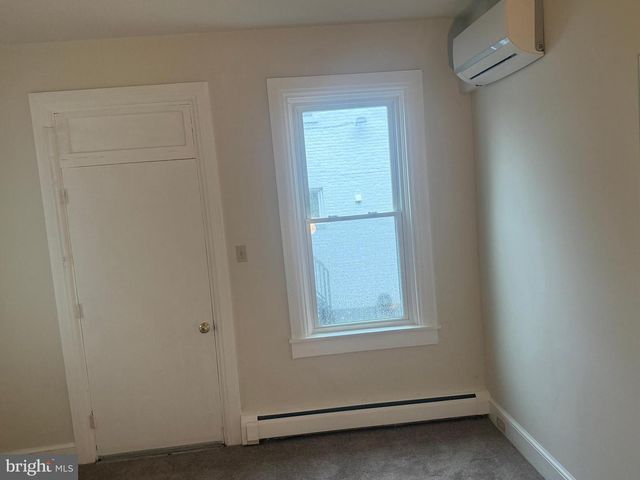 649-651 W CHESTNUT ST, Lancaster, PA 17603