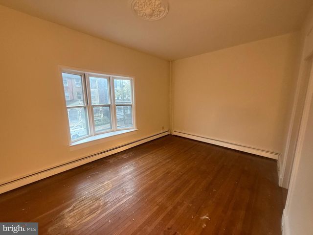 649-651 W CHESTNUT ST, Lancaster, PA 17603
