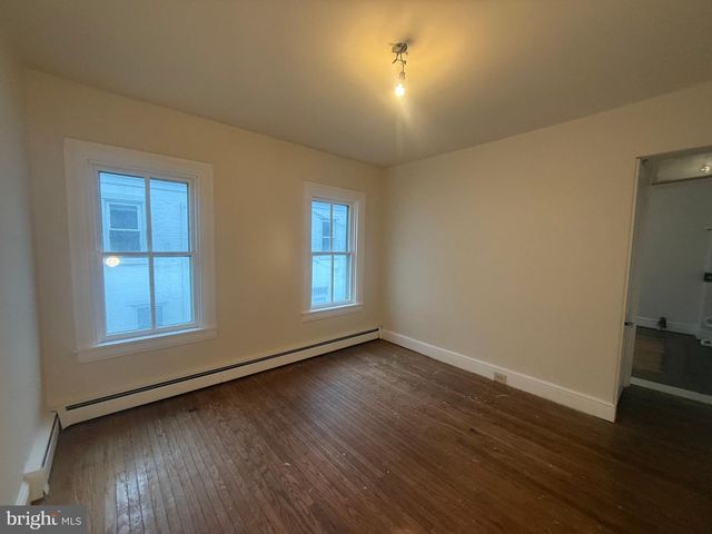 649-651 W CHESTNUT ST, Lancaster, PA 17603