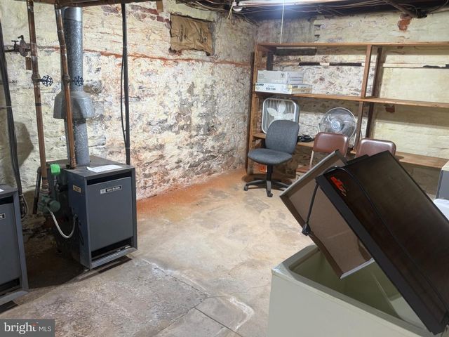649-651 W CHESTNUT ST, Lancaster, PA 17603