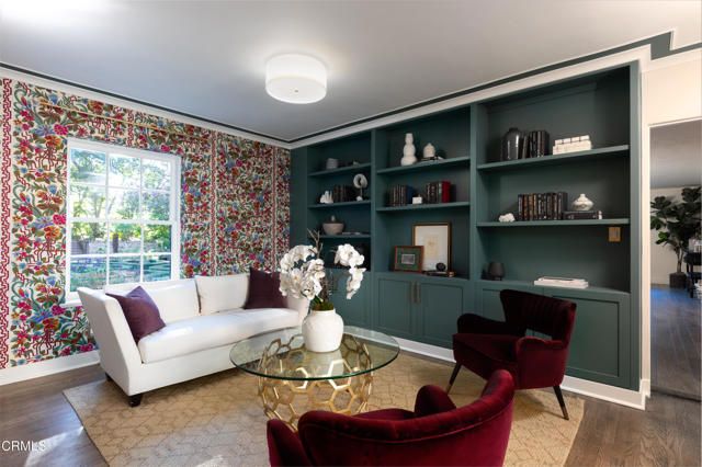 1220 Hillcrest Avenue, Pasadena, CA 91106