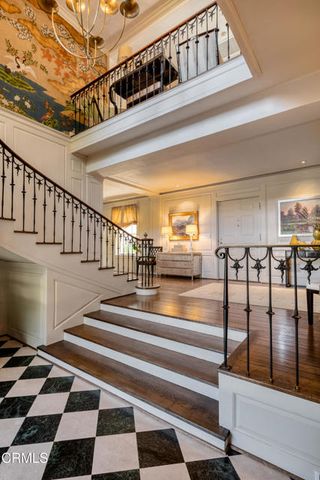 1220 Hillcrest Avenue, Pasadena, CA 91106