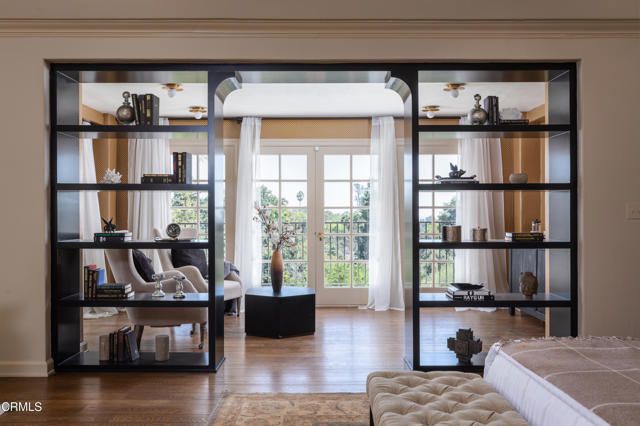 1220 Hillcrest Avenue, Pasadena, CA 91106