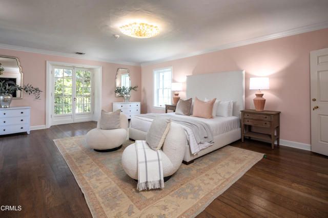 1220 Hillcrest Avenue, Pasadena, CA 91106