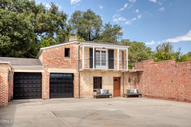 1220 Hillcrest Avenue, Pasadena, CA 91106