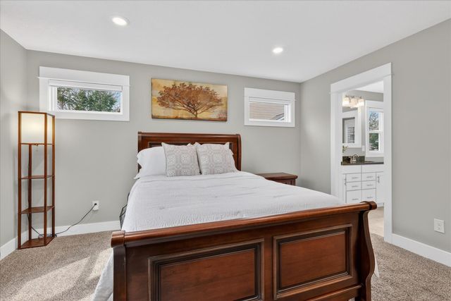 12951 Wildview Drive, Grand Haven, MI 49417