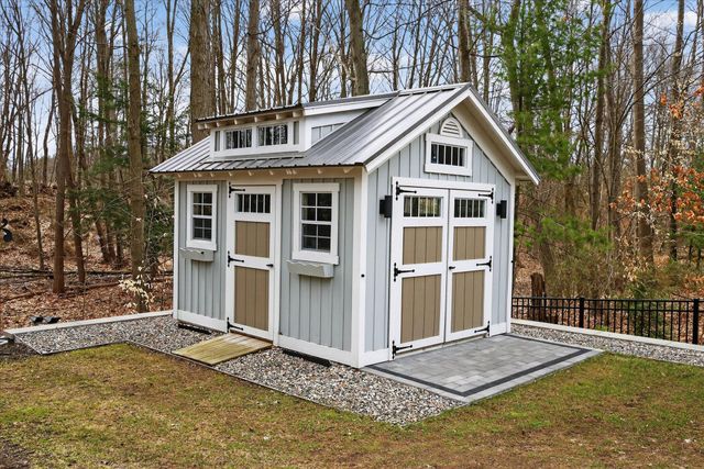 12951 Wildview Drive, Grand Haven, MI 49417