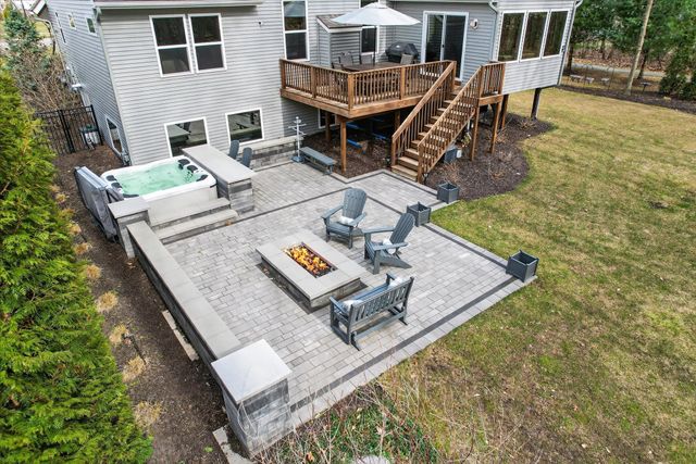 12951 Wildview Drive, Grand Haven, MI 49417