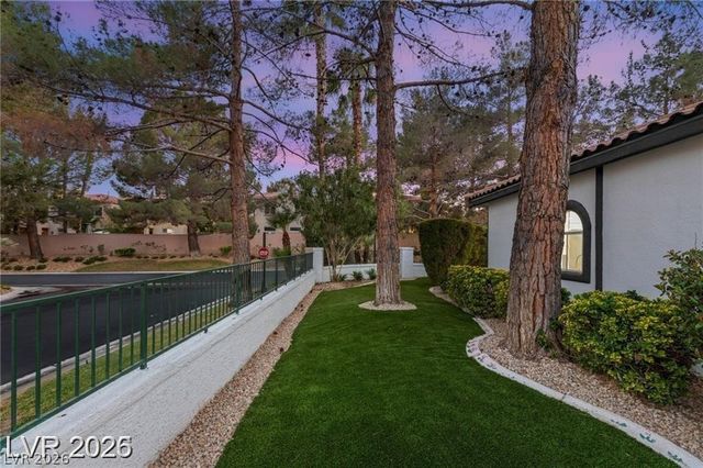 9029 Rivers Edge Drive, Las Vegas, NV 89117