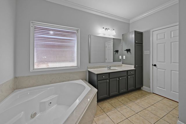 13447 Sugar Estates Street, Vacherie, LA 70090