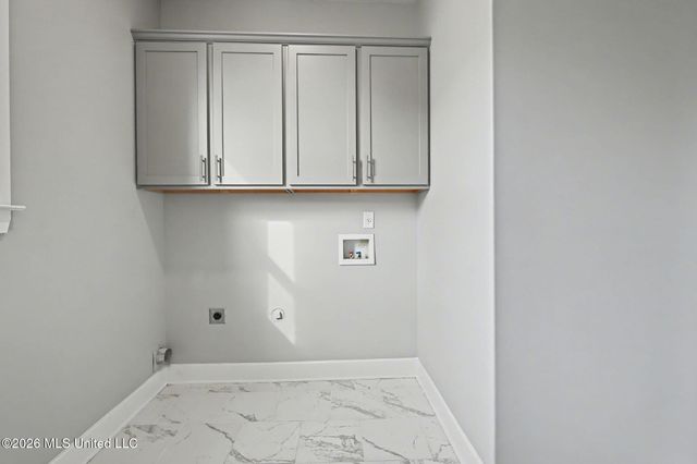 7314 Fulton Square Drive, Olive Branch, MS 38654