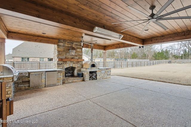 7314 Fulton Square Drive, Olive Branch, MS 38654