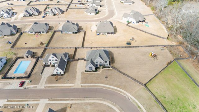 7314 Fulton Square Drive, Olive Branch, MS 38654