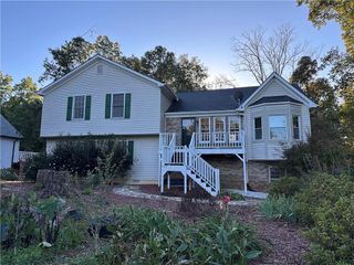 6055 Golden Landing, Canton, GA 30114
