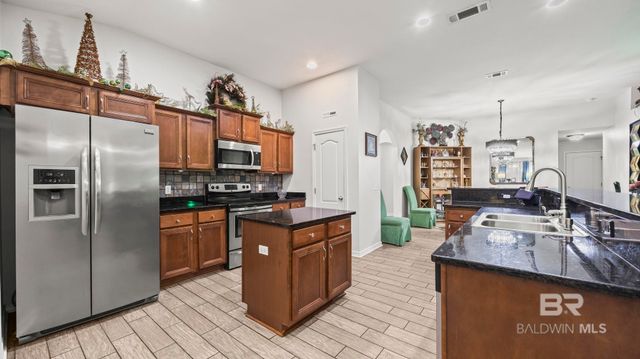 145 Meadow Run Loop, Foley, AL 36535