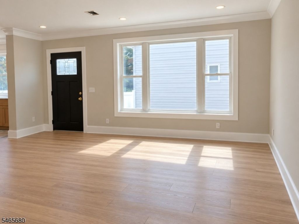80 Tuttle St, Wallington Boro, NJ 07057 — photo 2
