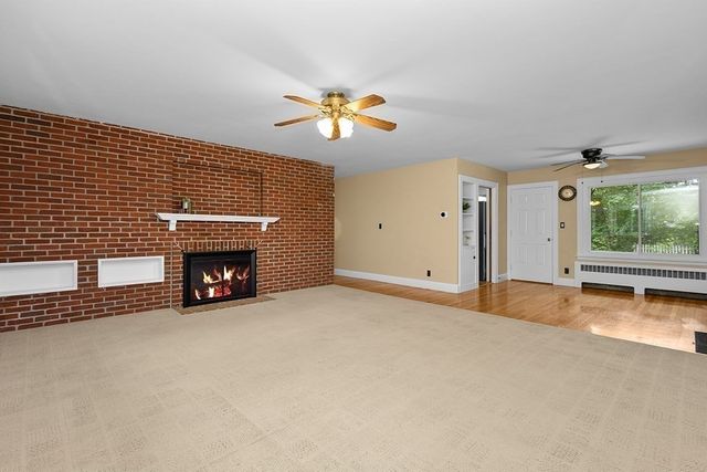 301 Lincoln St, Franklin, MA 02038