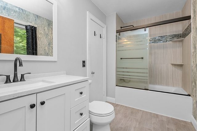 301 Lincoln St, Franklin, MA 02038